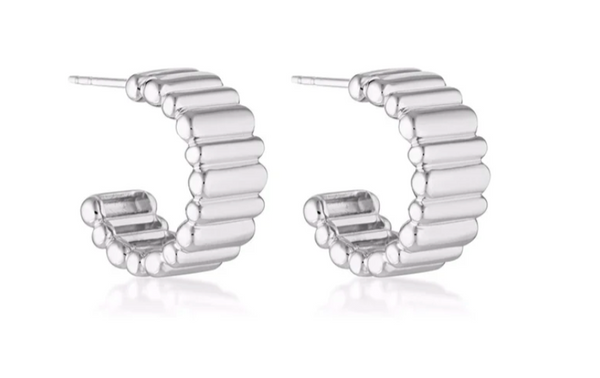 Linea Hoop Earrings