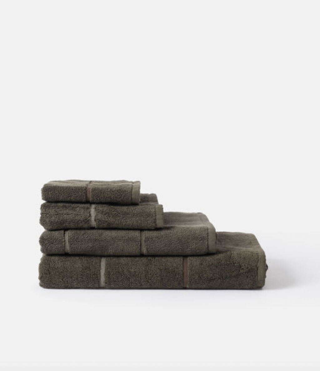 Pia Bath Towel