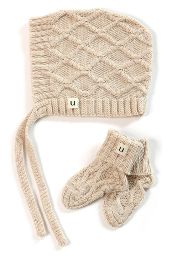 Dylan Aran Knit Baby Set