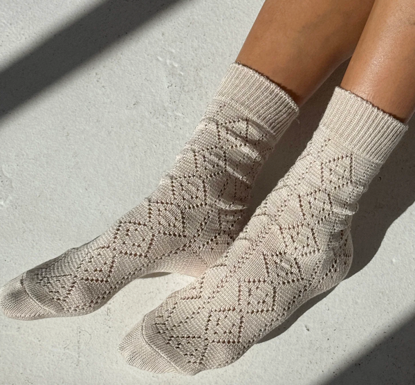 Modal Eyelet